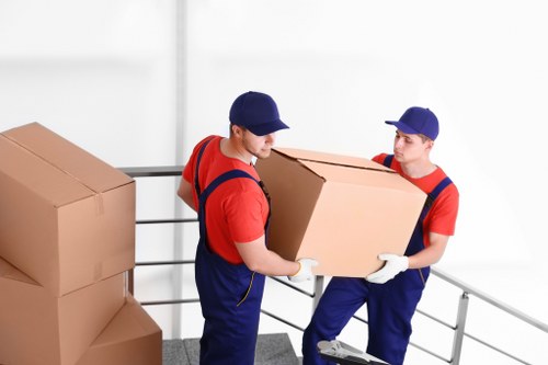 Local removals service for Canary Wharf apartment and office moves