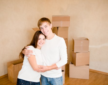 Residential removals service for Canary Wharf apartments and towers