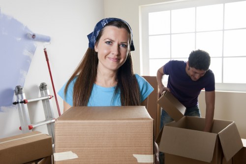 Preparation checklist for a Canary Wharf house move