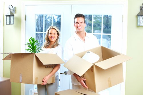 Professional moving van arranged for a busy Canary Wharf property